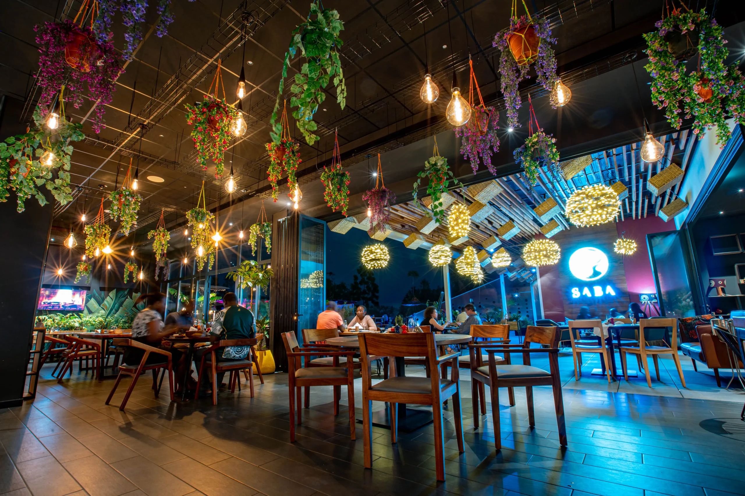 Nos Destinations 1 Scaled 1 — Nos Restaurants Bars | Onomo Hotels