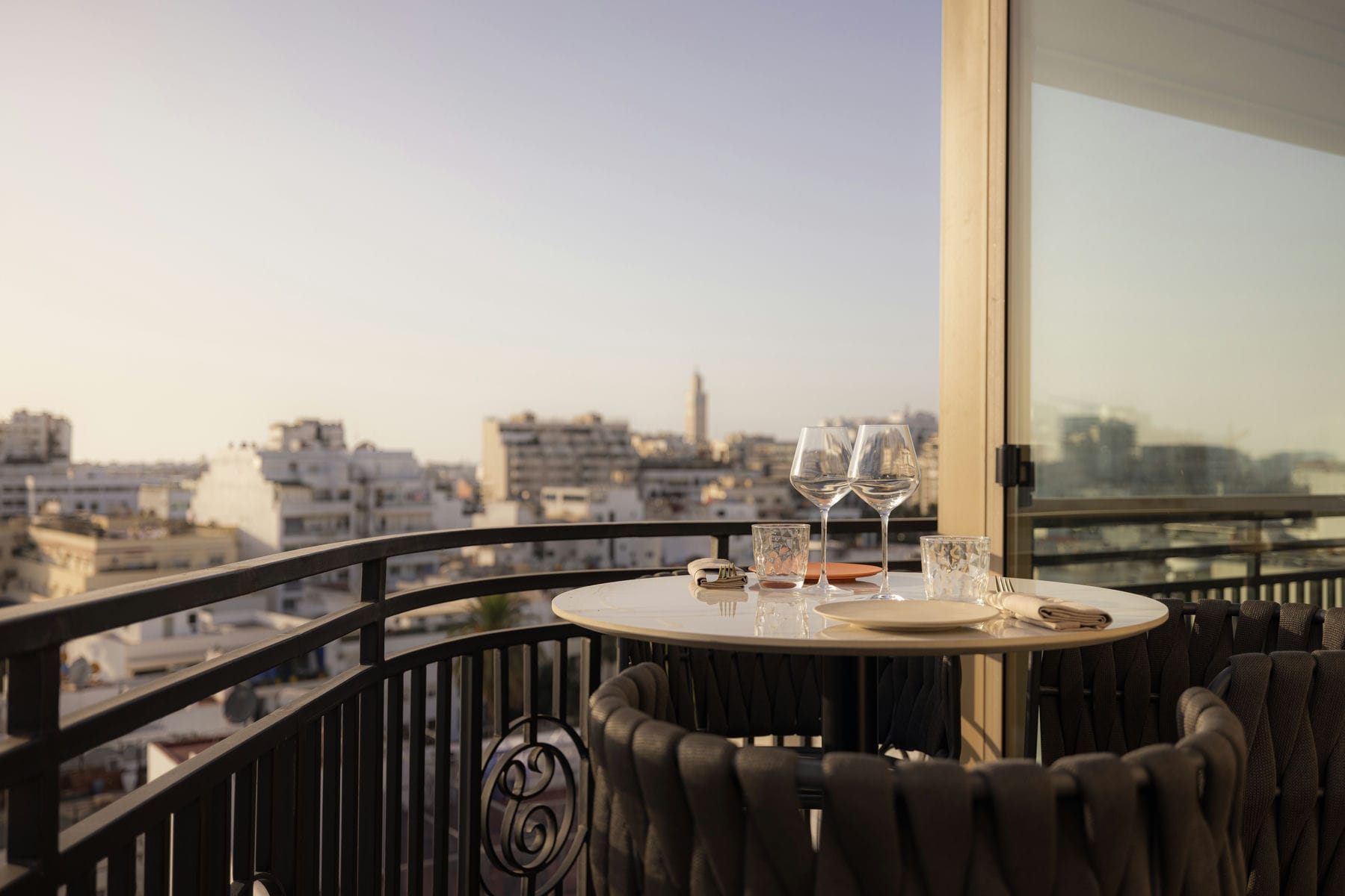 Le Square By Onomo Collection Restaurant Cover 01 — Discover Our Restaurants | Onomo Hotels