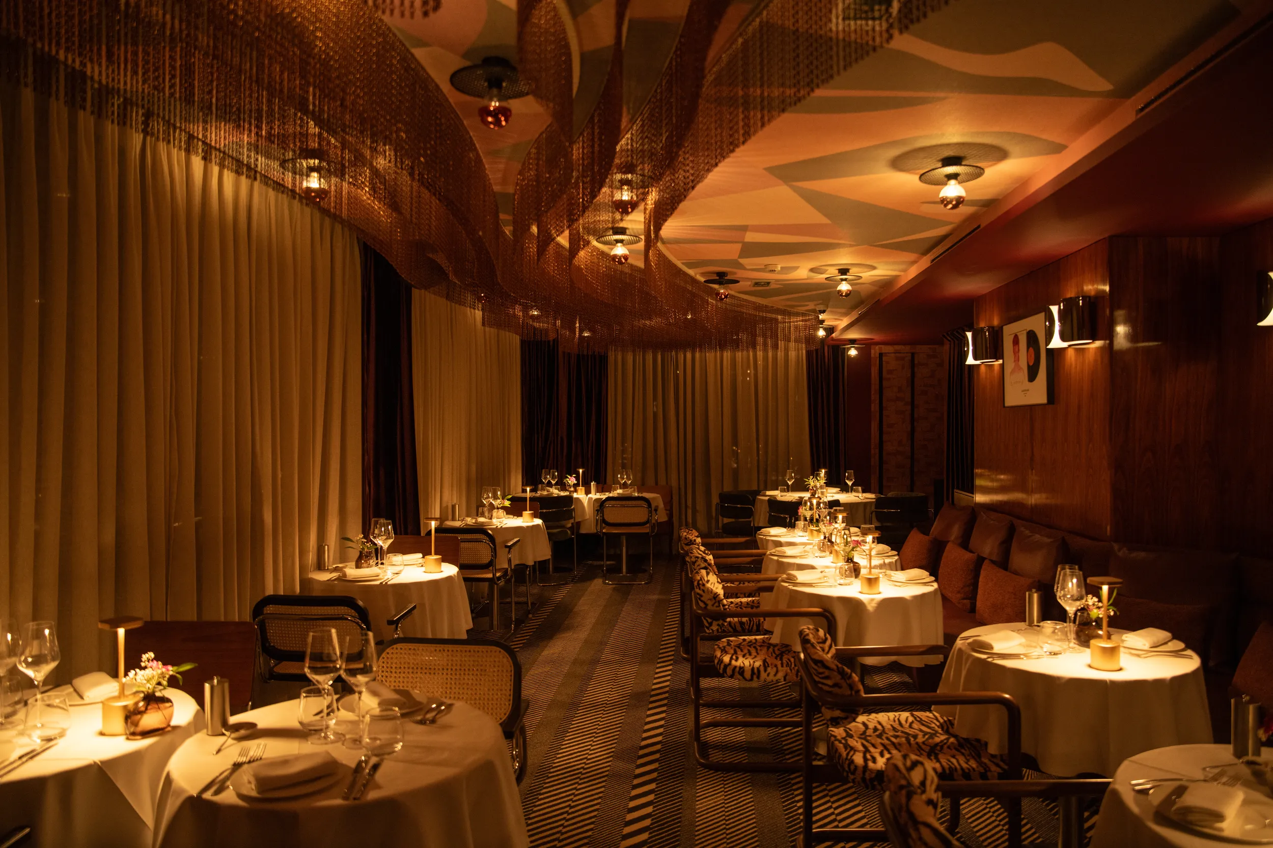 Le Square By Onomo Collection Restaurant Hedy Image Horizontal 1 — Decouvrez Nos Restaurants | Onomo Hotels